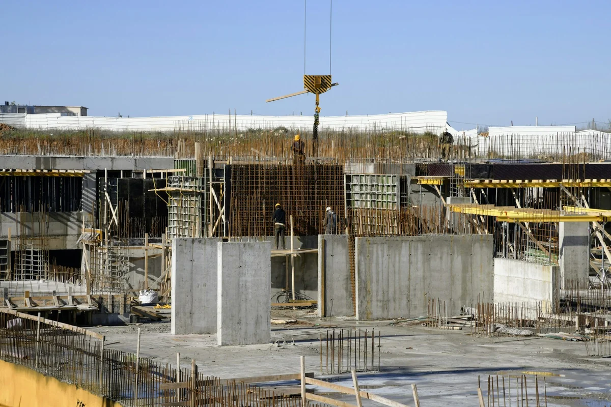 A high-rise building under construction