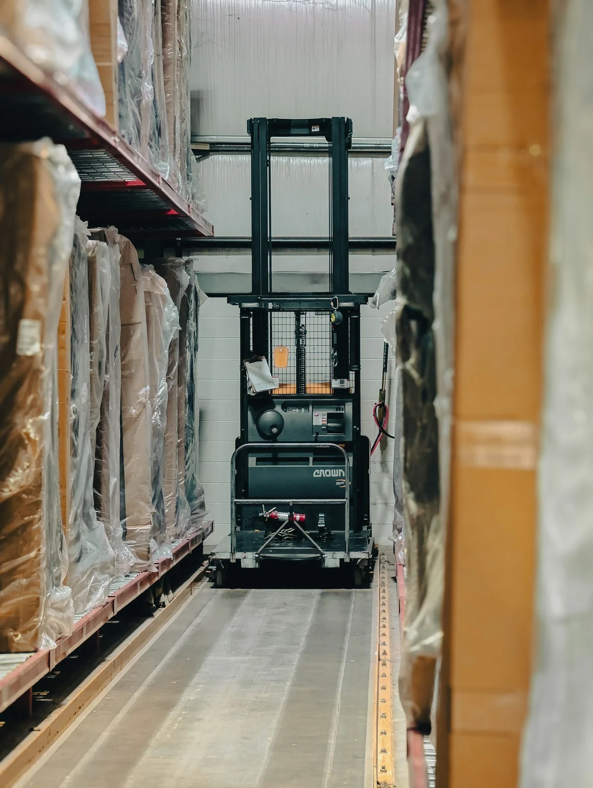 Warehousing & logistics